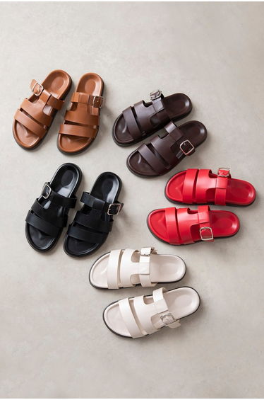 Toff Women's Buckle Detail Casual Comfort Slippers product thumbnail 3