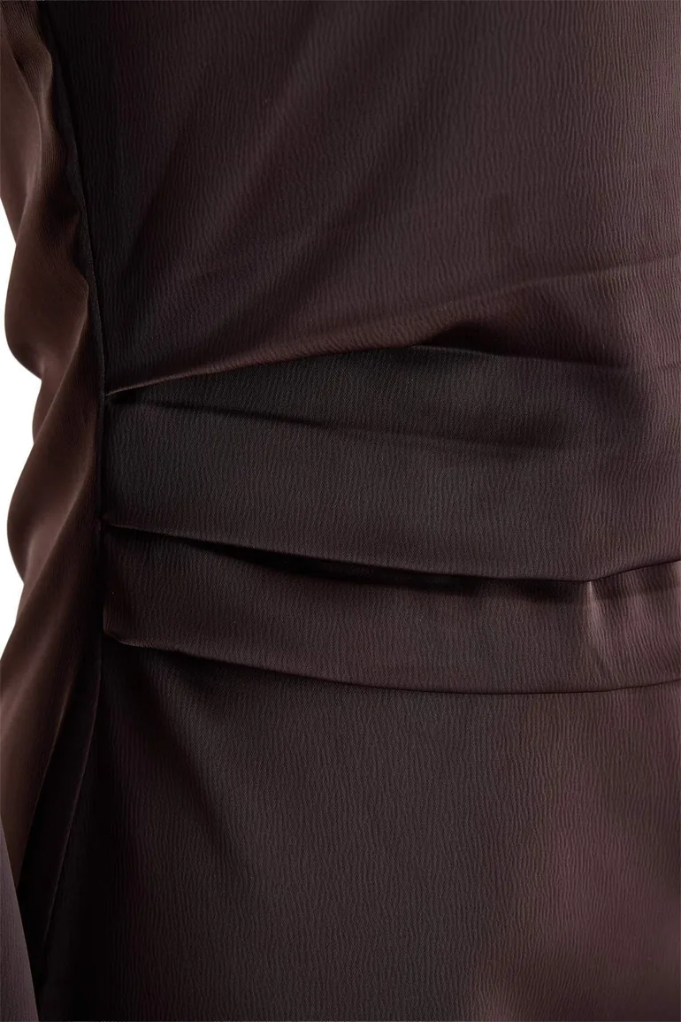 Brown Drape Detailed Shift/Straight Cut Maxi Woven Satin Evening Dress - 2