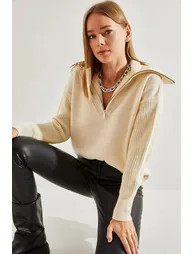 LUCCI Zipper Collar Knit Sweater - 3