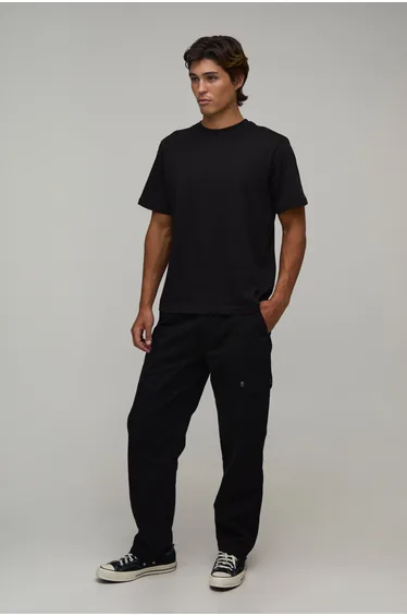 Straight Leg Asymmetric Pocket Cargo Trousers - black