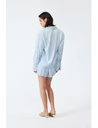 Oversize Shirt With Collar Detail - 3