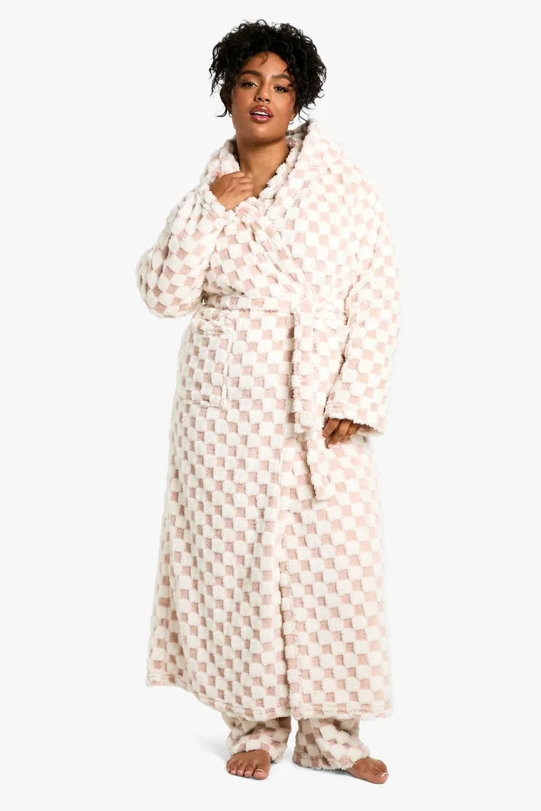 Plus Baby Pink Checkerboard Maxi Fleece Dressing Gown - baby pink