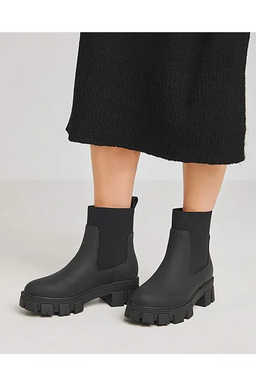 Lug Sole Chelsea Ankle Boot Extra Wide