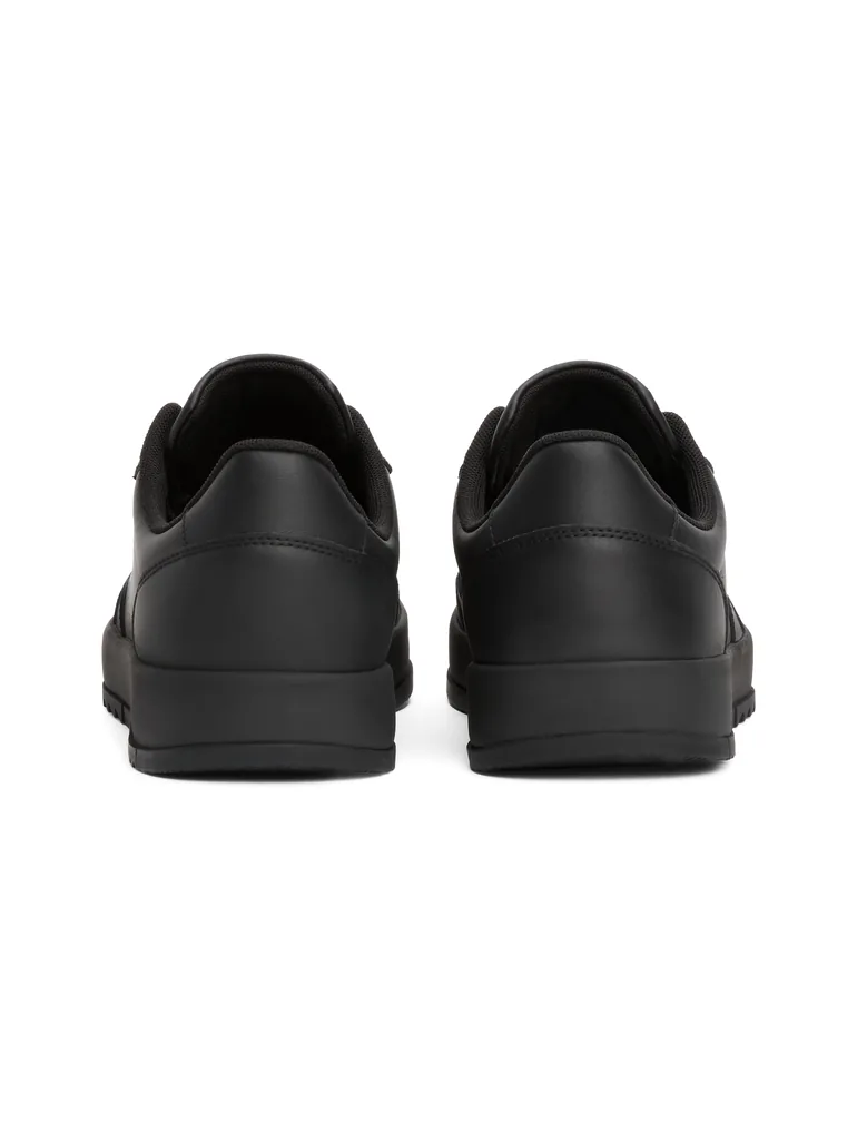 Tommy Hilfiger Black Trainers - 1