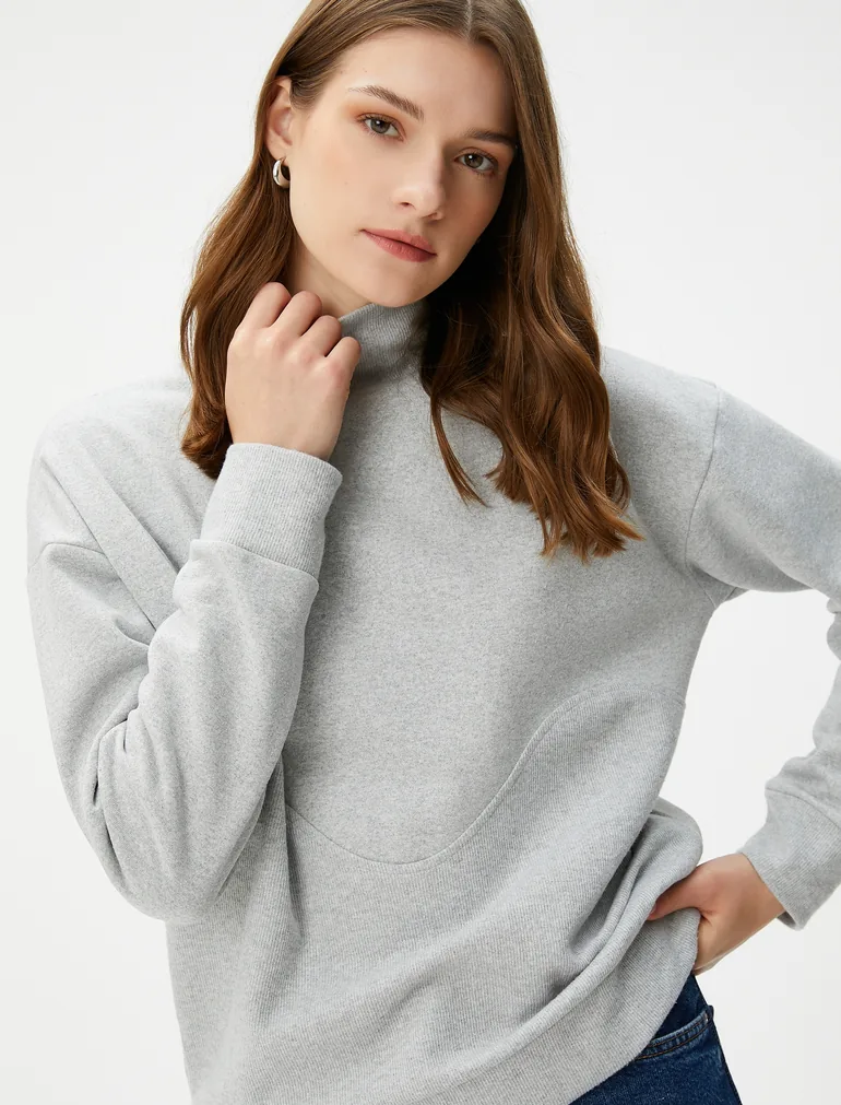 Long Sleeve Tissued High Neck Sweatshirt - 1