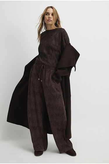 Brown Premium Crinkle Effect Batwing Top