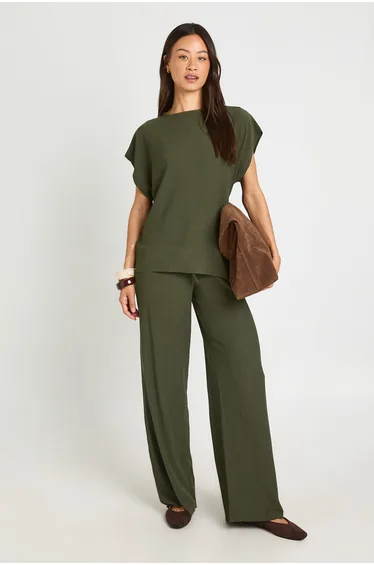 Tall Crinkle Asym Hem Top Straight Leg Co ord - khaki