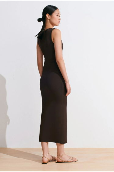 Dilvin Sleeveless Bodycon Midi Dress With Accessory Detail product thumbnail 3