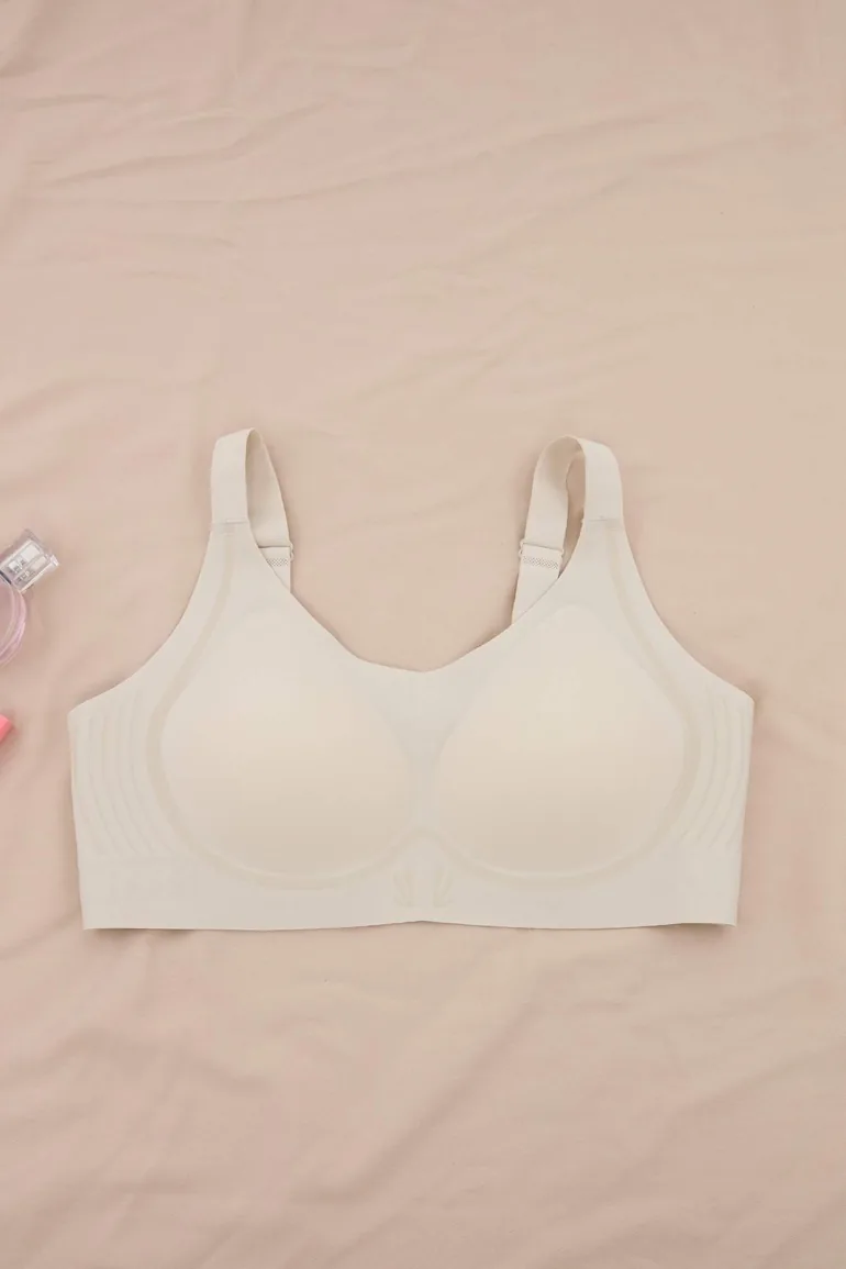 Grey Seamless Laser Cut Invisible/Ghost Wire-Free Covered Bralette Plus Size Bra - 3