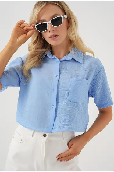 Women's Short Sleeve Crop Shirt