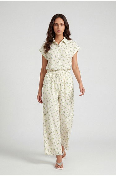 Wide Leg Pull On Trousers