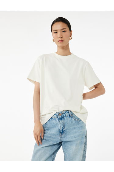 Basic Oversized T-Shirt