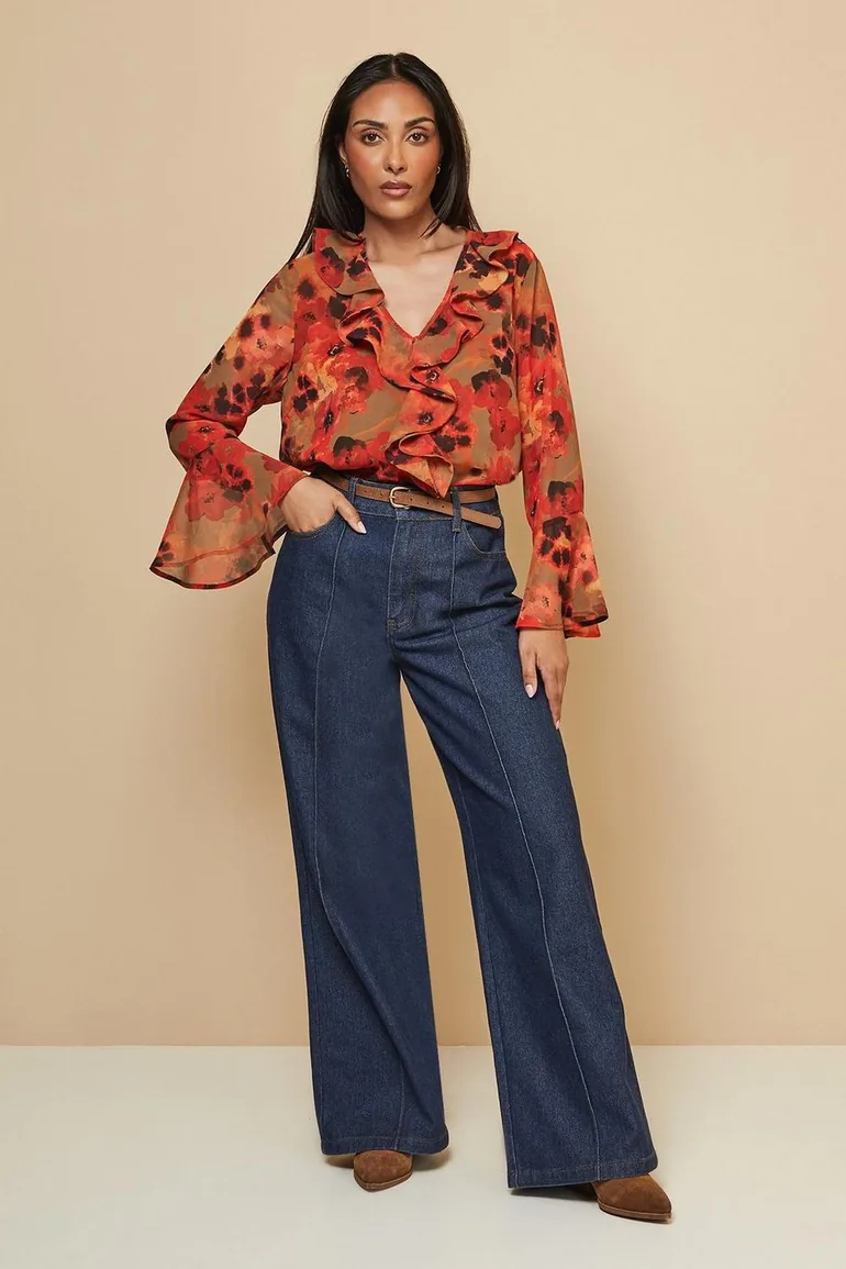 Petite Floral Print Ruffle Detail Blouse