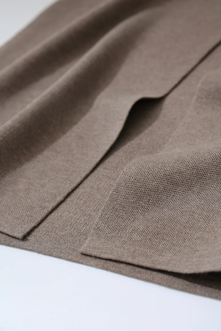 Back-Slit Knit Skirt - 10