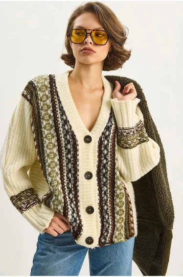 LUCCI Ethnic Print V-Neck Long Sleeve Button Closure Cardigan