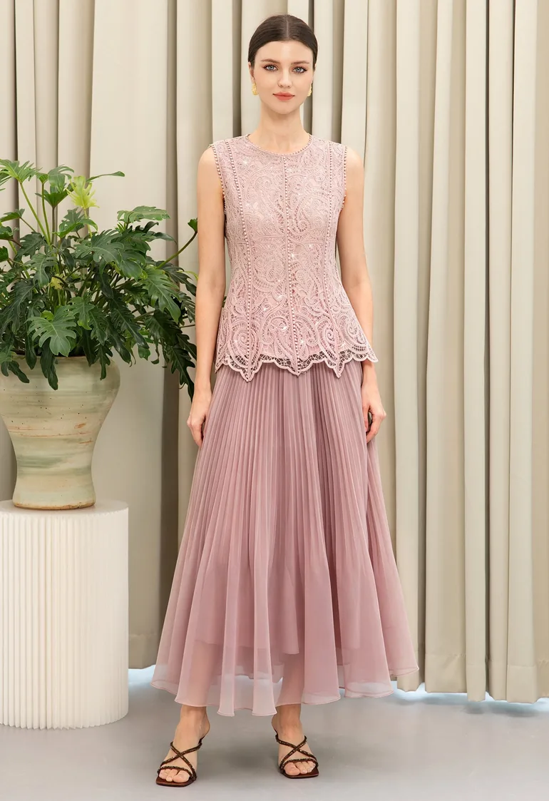 Refreshing Flowy Pleated Mesh Maxi Skirt in Dusty Pink - 2