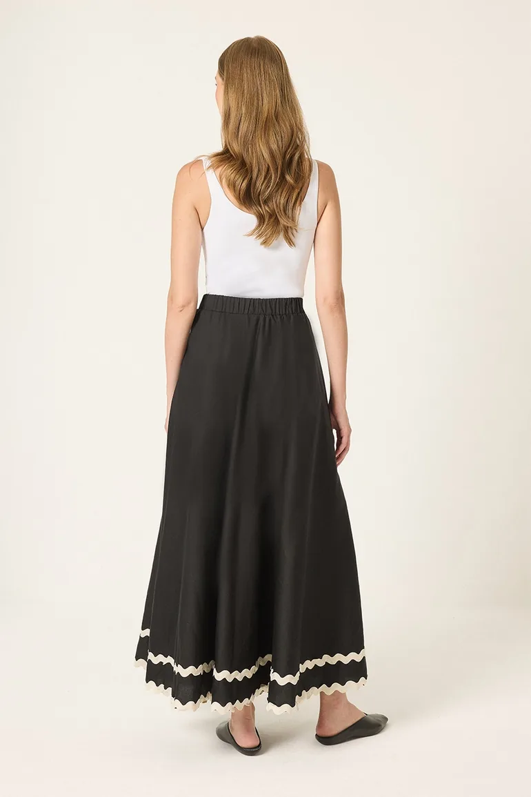 WAVY-STRIPED FLARED SKIRT - 3