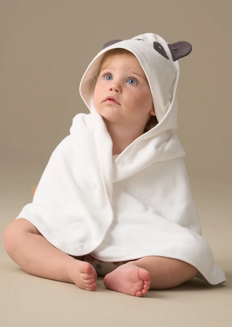 Pedro Panda Hooded Towel - 5