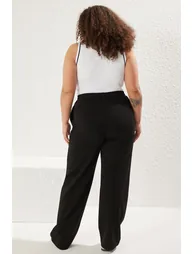 Plus Size Sweatpants - Black - Wide leg - 2