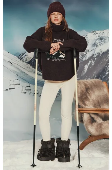 سترة بريتي ليتل ثينق أحمر محبوك بأكمام طويلة