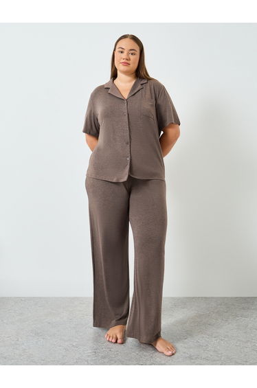 Plus Size Brown Knitted Shirt and Pyjama Set