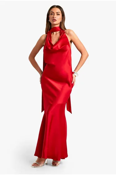 فستان ماكسي ساتان بياقة هالتر - أحمر