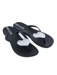 Women's Ipanema Maxi Heart Flip Flops in Black - 4