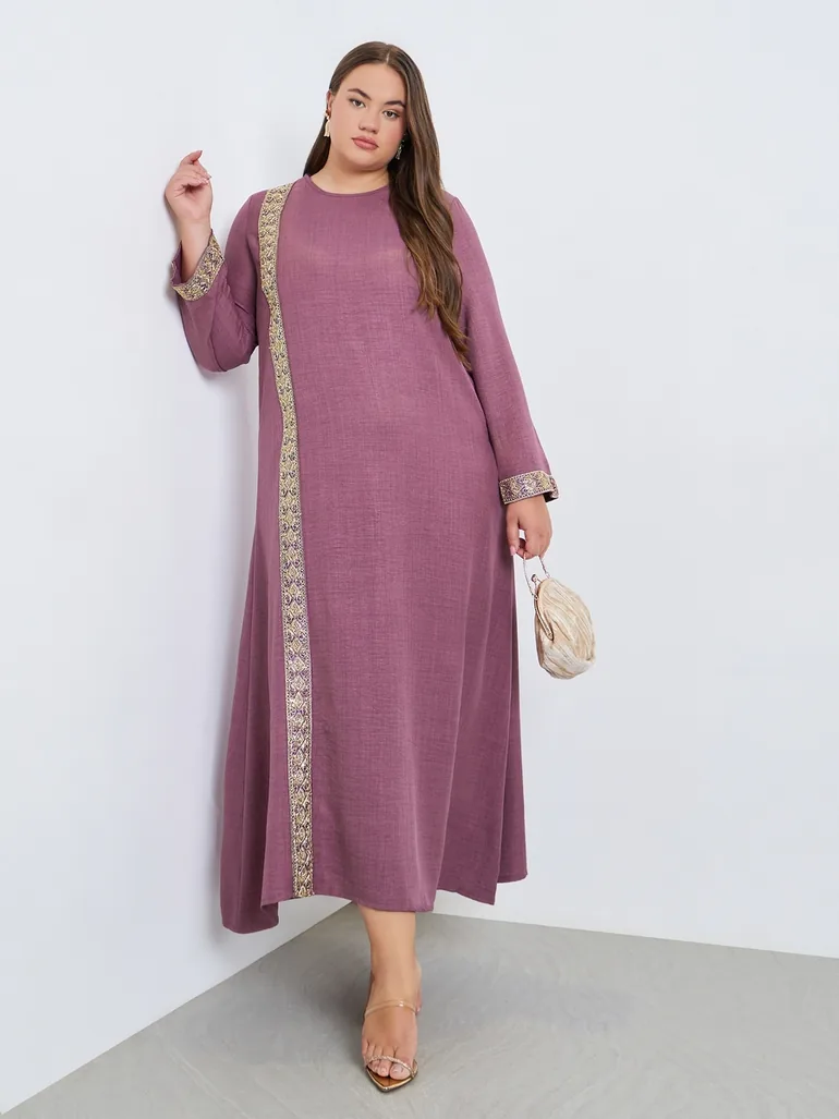 Plus Size Pink Embroidered Panel Jalabiya