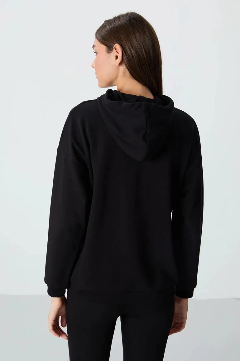 TOMMY Oversized Hooded Sweatshirt With Pocket - 4