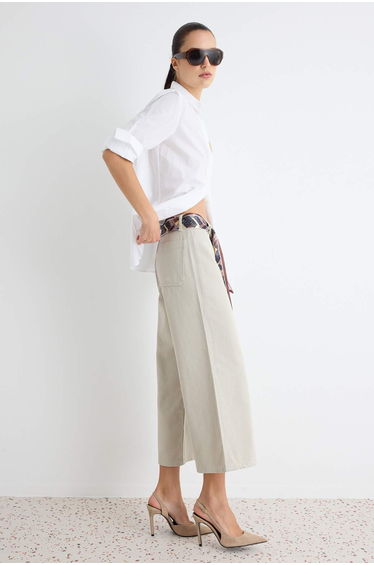 Mint Dumped Low Waist Culotte Jeans with Shawl Detail product thumbnail 4