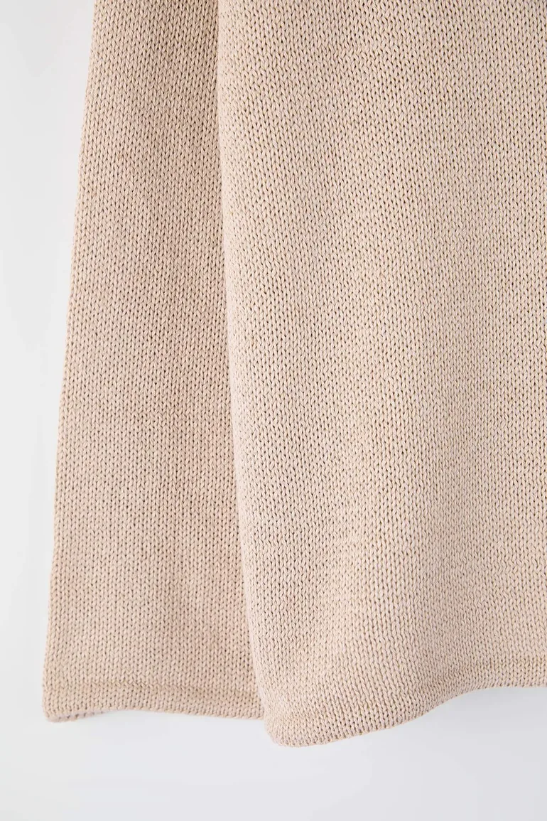 Beige V-Neck Relax Fit Knit Cardigan - 2