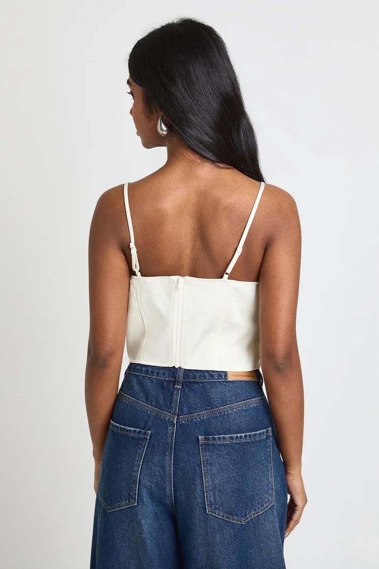 بلوزة كورسية بحواف دانتيل - كريمي - 1