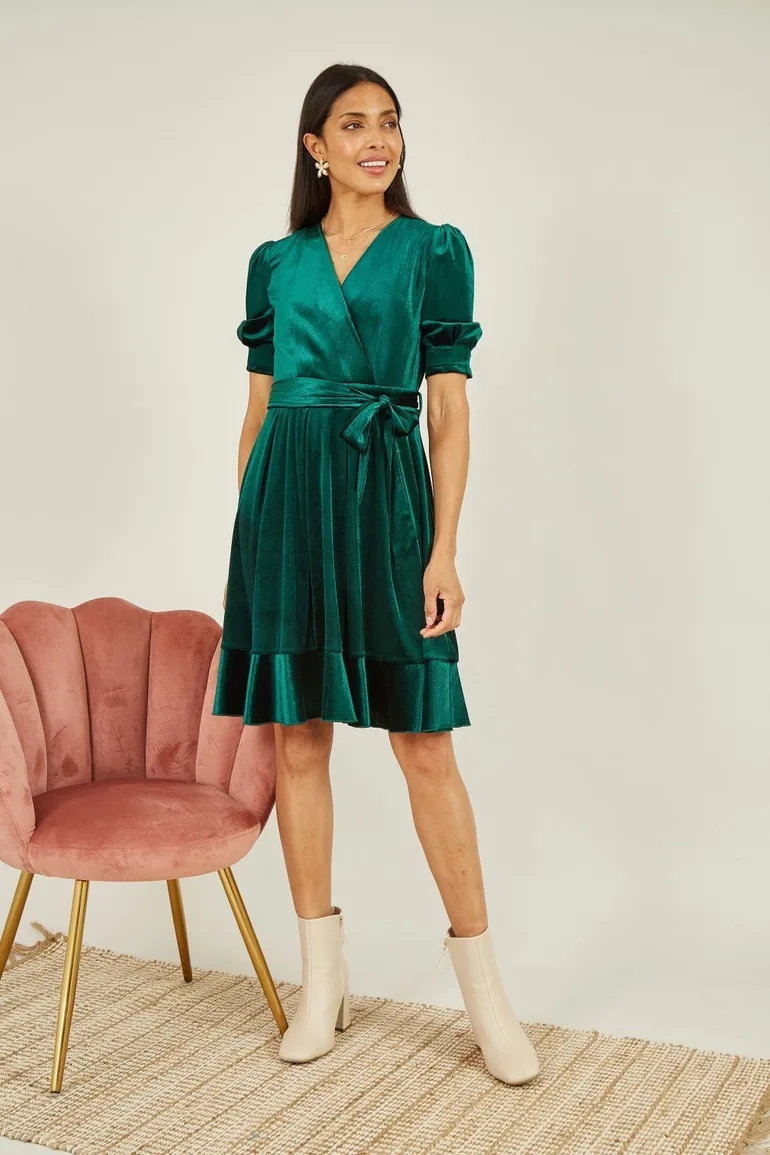 Shop Mela Green Velvet Wrap Skater Dress With Bow Belt Online in Qatar
