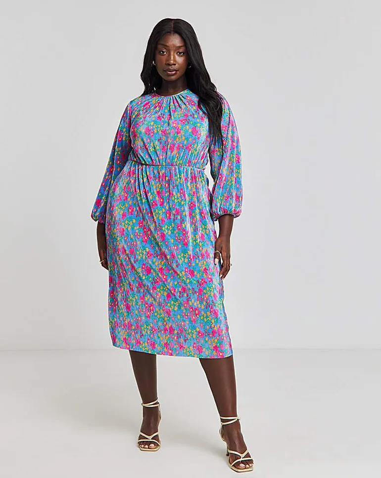 Cut Out Back Plisse Midi Simply Be Multicolour : Dresses : VogaCloset Oman