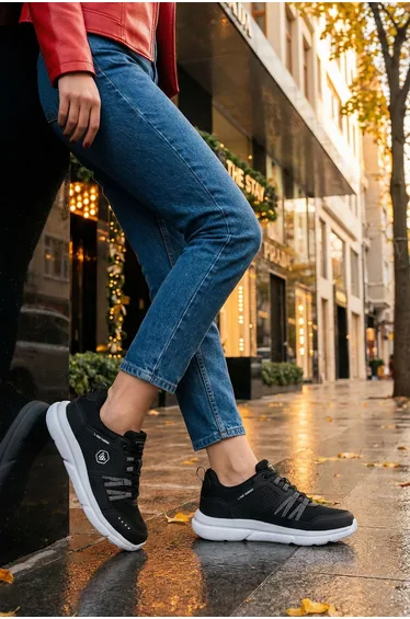 Black Women's Sneaker