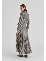 Split Collarless Wrap Top with Side-Tie Waist in Stripes - 10