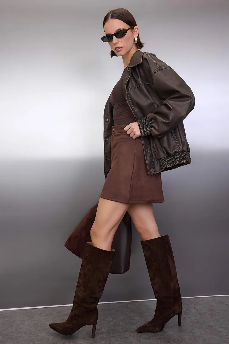 Brown a-line/bell opening mini suede knitted skirt