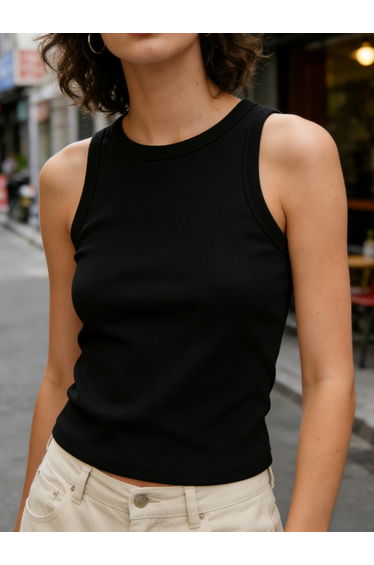 Black Solid Padded Tank Top
