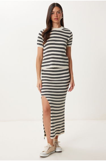 Women's Gray Bone Striped Slit Knitwear Top-Bottom Set