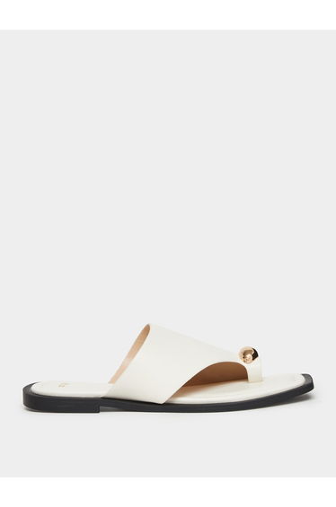 Solid Toe Post Flat Sandals