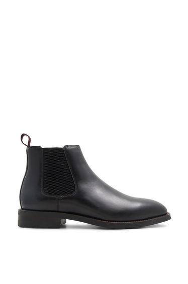 Remington Smooth Leather Chelsea Boot Black