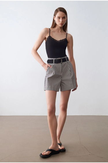 Dilvin Slim Fit Sleeveless V-Neck Cami Blouse