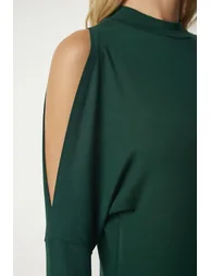 Women's Emerald Green Stand-Up Collar Knitwear Blouse with Decollete - 4