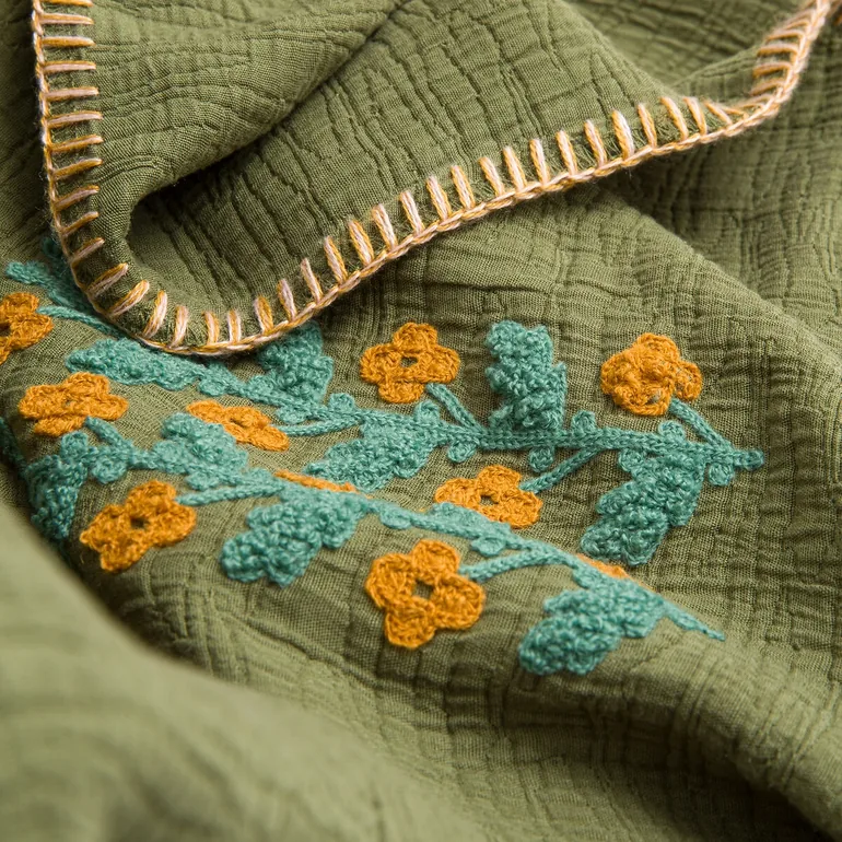 Justin Throw with Floral Embroidery - 4