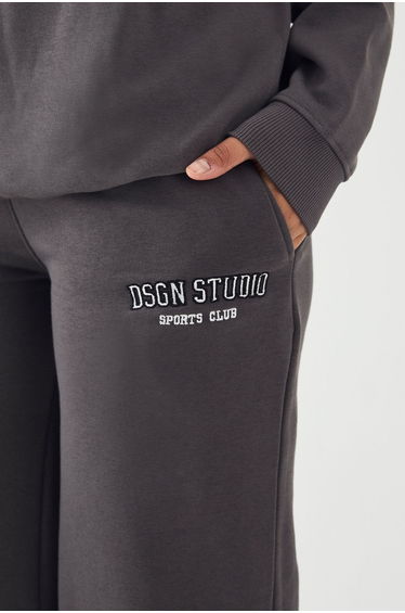 Tall DSGN Studio Applique Straight Leg Jogger - charcoal product thumbnail 4