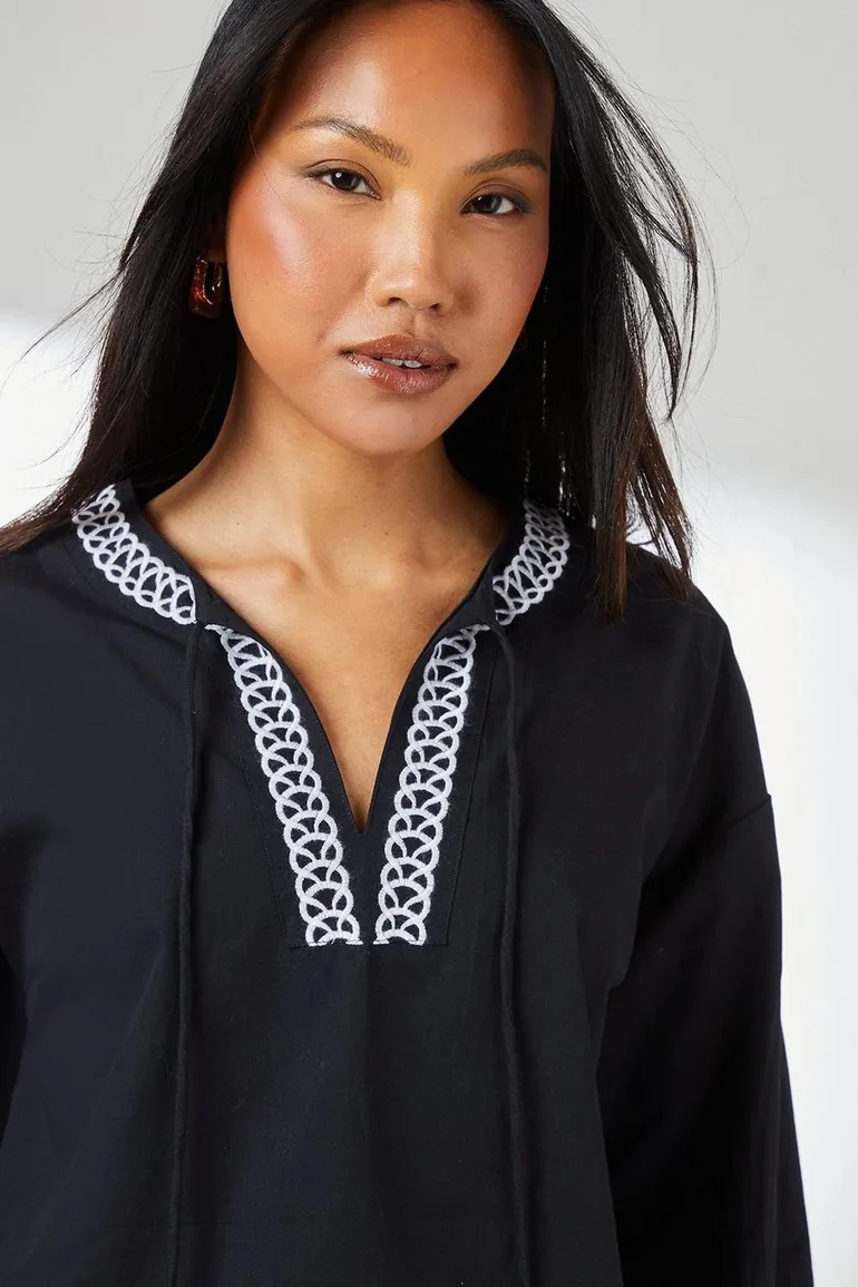 Embroidered Detail Blouse - 3