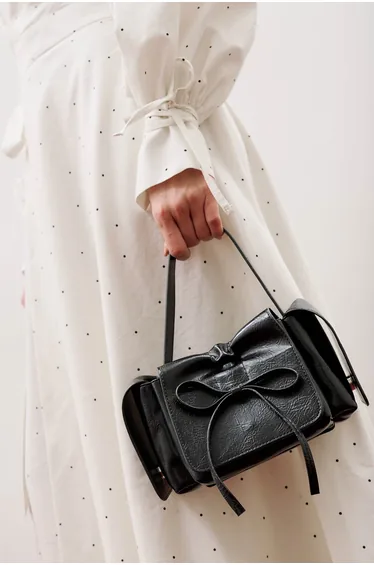 LYRA BOW BAG