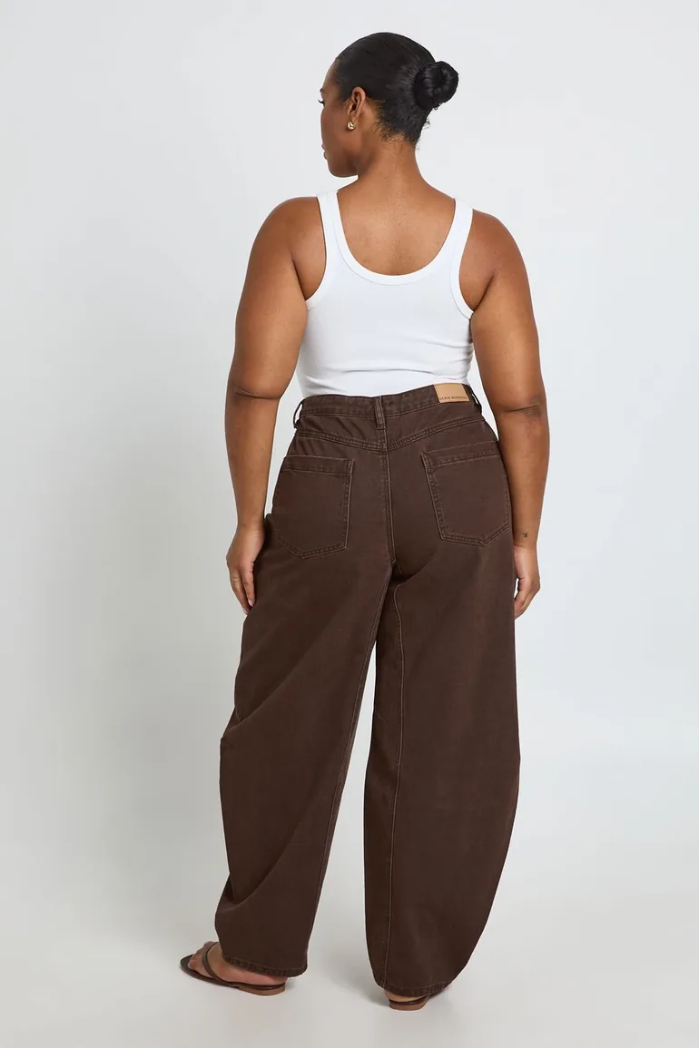 Plus Seam Detail Barrel Jean - chocolate - 1