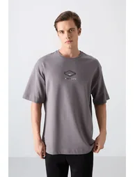 TOMMY Oversized Cotton-Blend Logo T-Shirt - 1