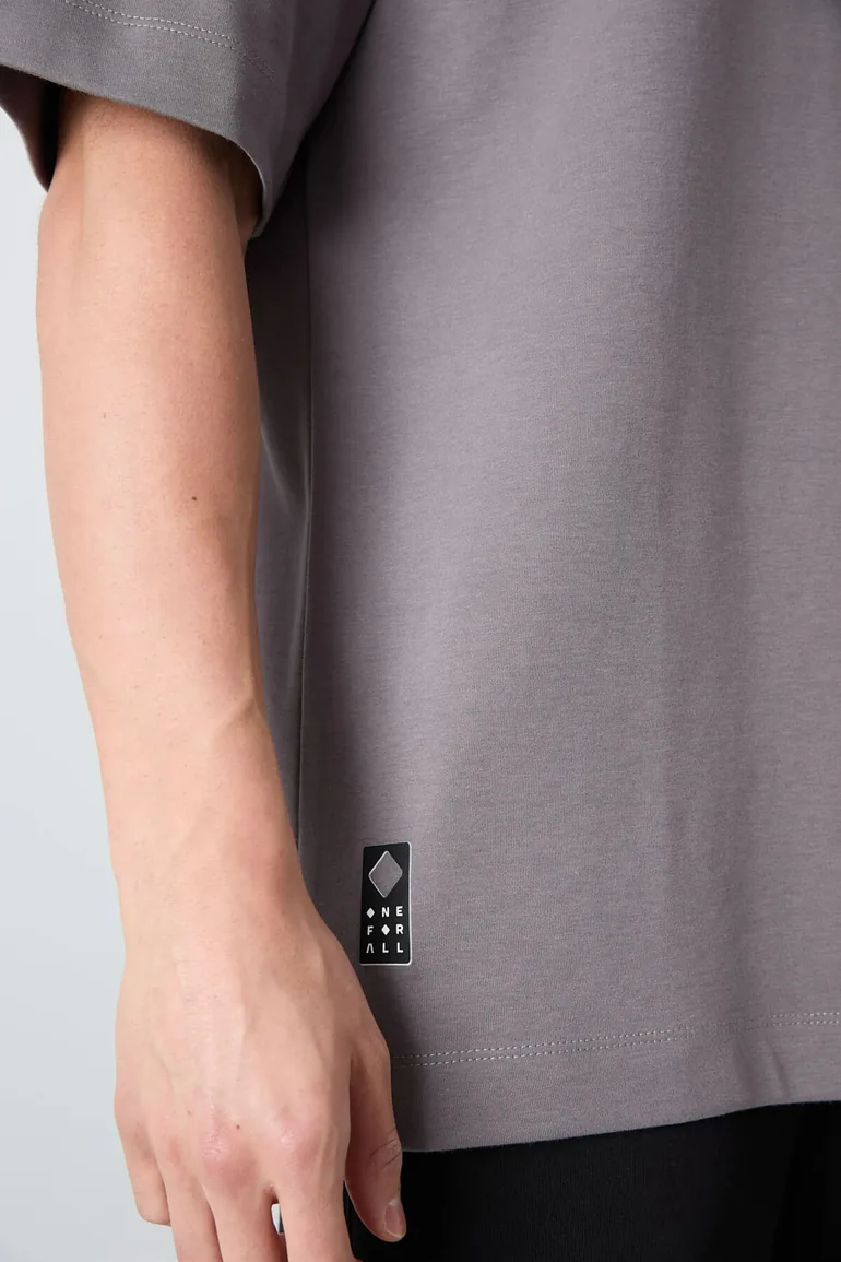 TOMMY Oversized Cotton-Blend Logo T-Shirt - 4